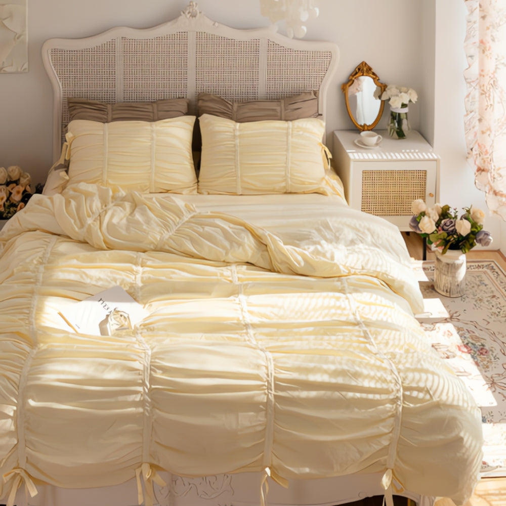 RoyalRuffle – Vintage Lace Bedding 4-Piece Set