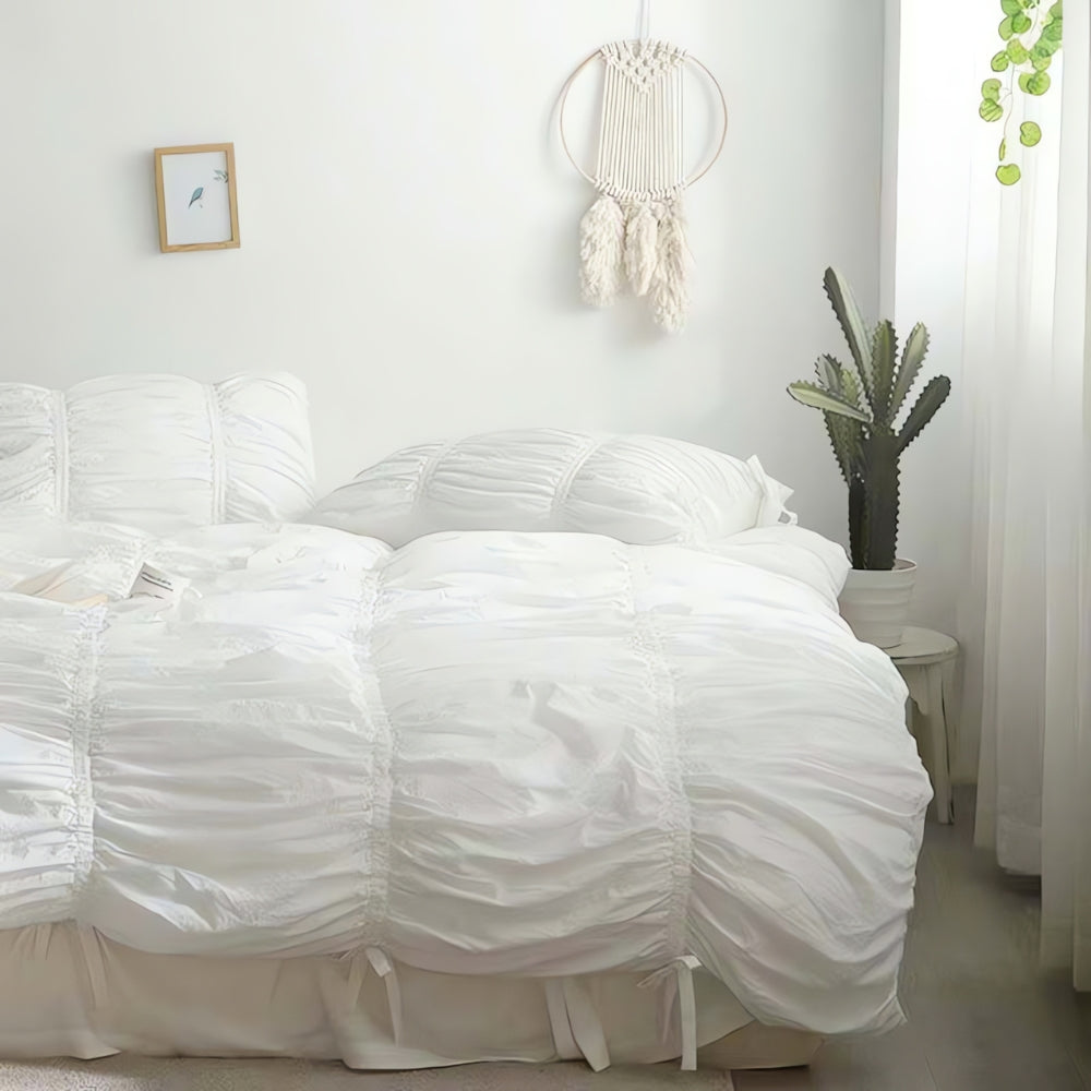 RoyalRuffle – Vintage Lace Bedding 4-Piece Set