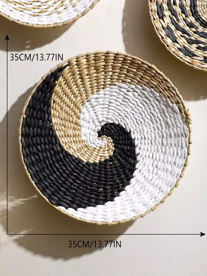 Elara Wall Basket - Handwoven Seagrass, Decorative Spiral Design 6