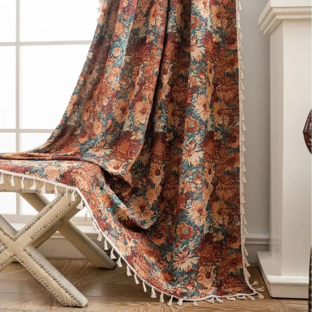 FloraLoom – Vintage Floral Tassel Curtain