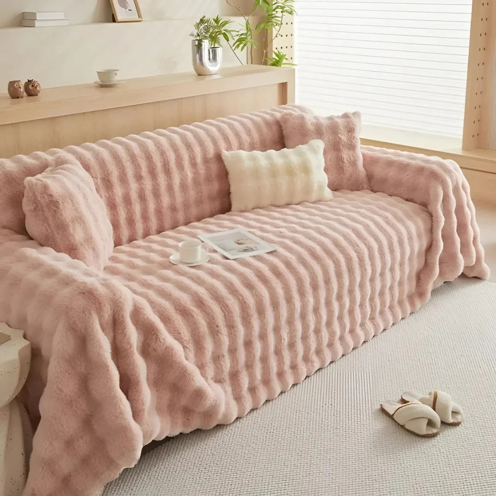 Ravine Faux Fur Blanket - Soft Touch, Modern Design 0