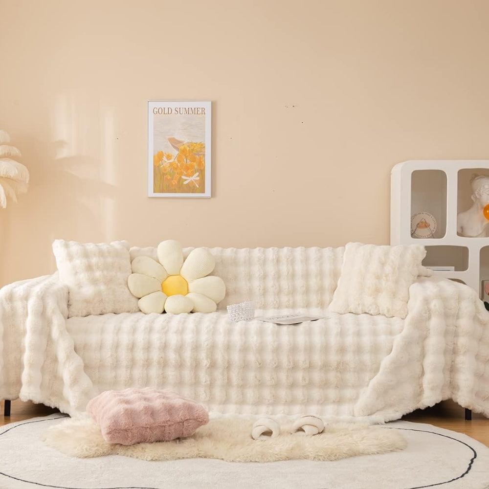 Ravine Faux Fur Blanket - Soft Touch, Modern Design 1