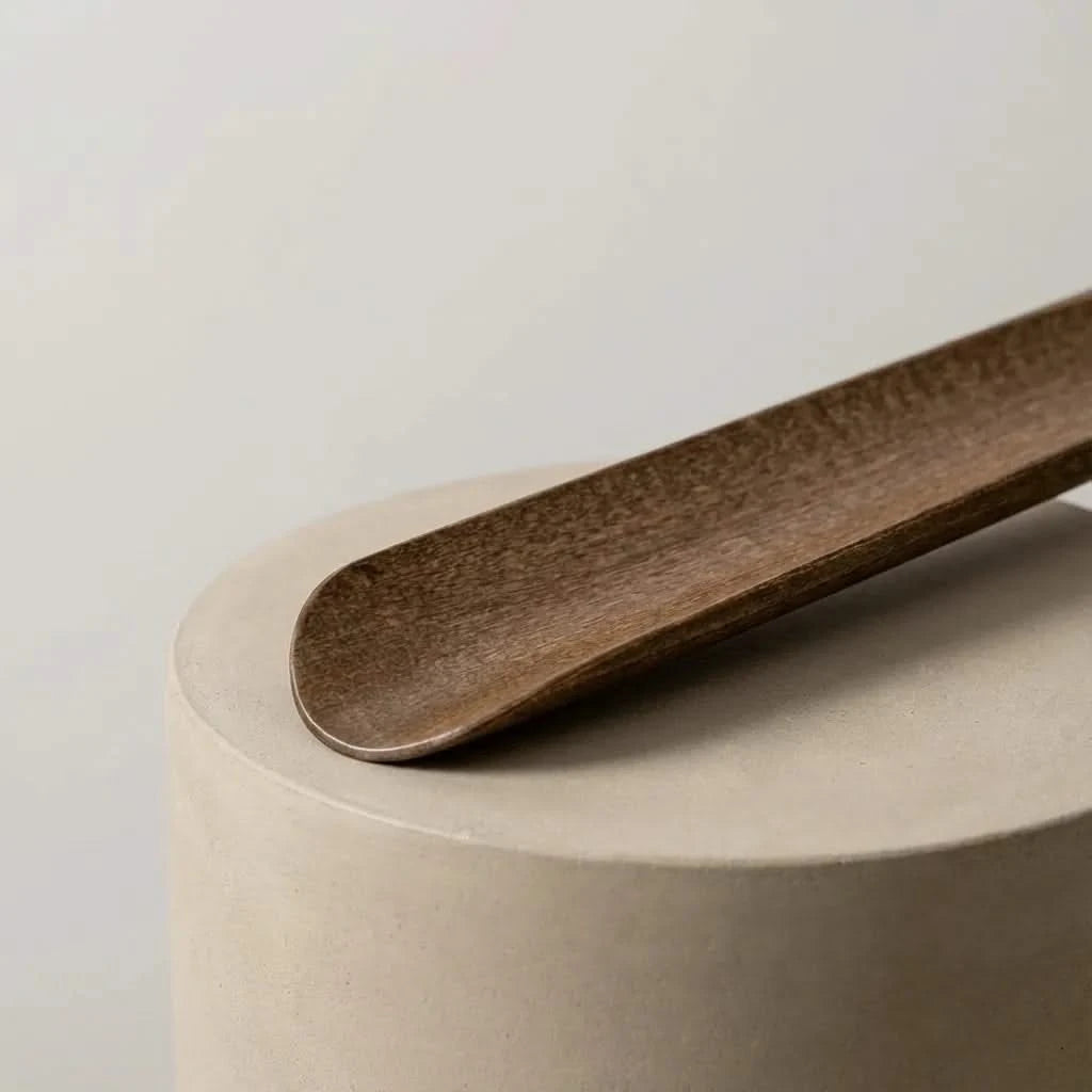 Wesley Long Handled Shoehorn - Beech Wood, Magnetic Wall Mount 7